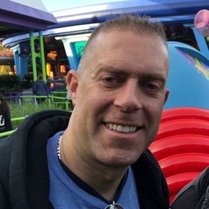 Meet your Posher, Erikerik